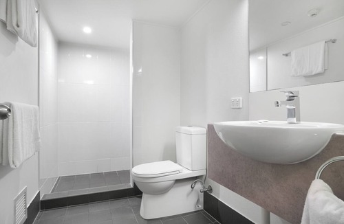 Gladstone Hotel | Gladstone Reef Hotel Motel