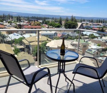 Glenelg Apartment | GlenelgApt