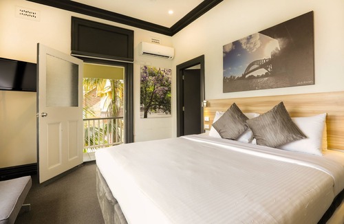 Kirribilli Hotel | Glenferrie Lodge
