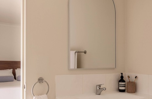 Bilinga Hotel | Gold Coast Airport Motel