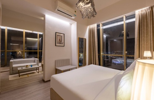 Gurugram Hotel | Golden Tulip Gurugram - Sector 80