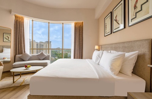 Gurugram Hotel | Golden Tulip Gurugram - Sector 80