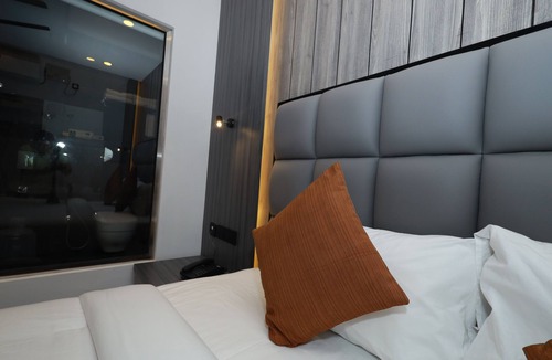 Thampanoor Hotel | Goodland Elegance
