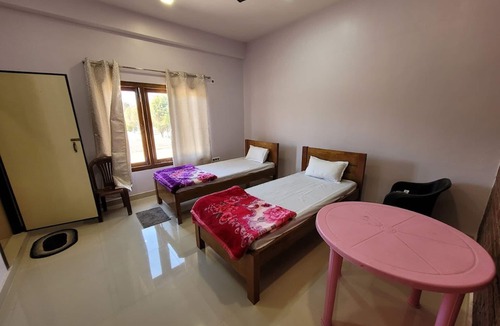 Imphal Hotel | Goroomgo Eco Haritage Villa Imphal