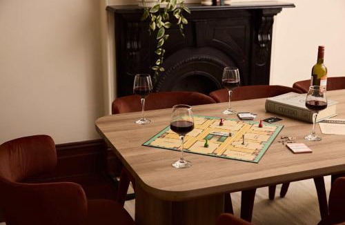 Paddington House | Grand 4BR Paddington Terrace - Free parking