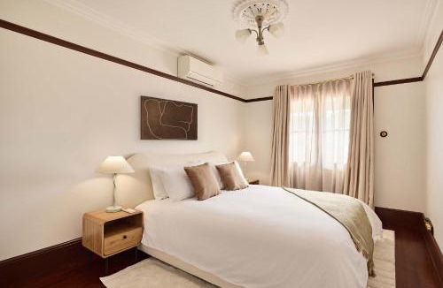 Paddington House | Grand 4BR Paddington Terrace - Free parking