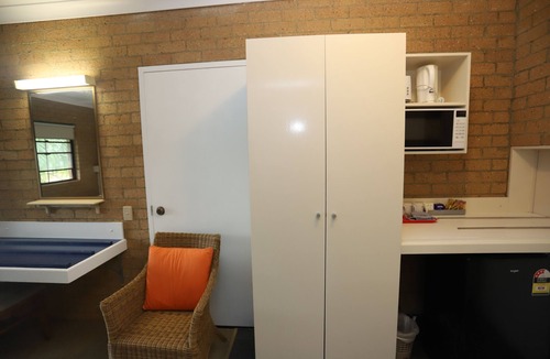 Monkland Hotel | Great Eastern Motor Inn