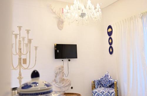 Wellington Bed & Breakfast | Greece In Blue
