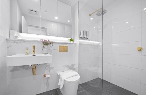 Wentworth Point Apartment | GREEN Skyline View2BR close to Easter Show