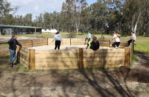 Torrumbarry RV Rental | GROUP CAMP ON MURRAY RIVER NEAR ECHUCA/MOAMA