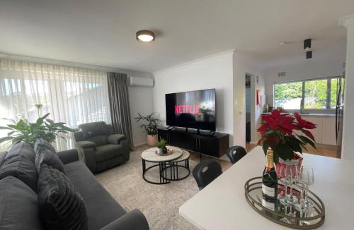 Heathcote House | Guesthouse Nature Escape Sleeps up to 6
