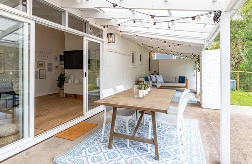Blueys Beach House | Hacienda - Spanish Styled Beach House