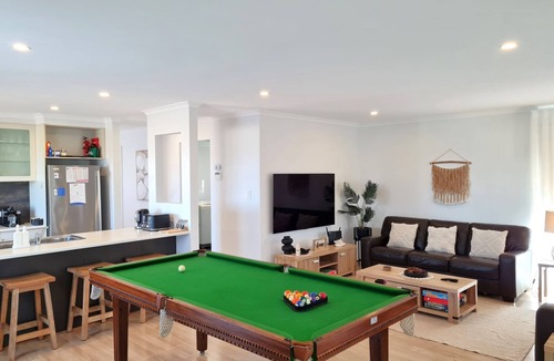 Moonta Bay Hotel | Hamilton House, Moonta Bay