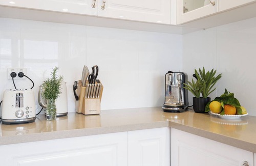Capel Sound House | Hamptons Haven - 4pm check out Sundays*