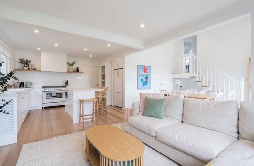 Dromana House | Hamptons on Heales Classic Beach House Charm