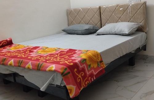 Agara Bed & Breakfast | Happy Days Private Rooms With Attached Balcony