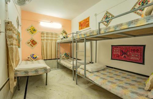 Amar Sagar Pol Hotel | Happy Trails Hostel Jaisalmer