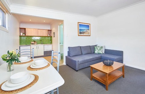 Ulladulla Hotel | Harbour View Apartments
