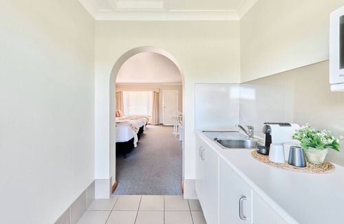 Bermagui Hotel | Harbourview House