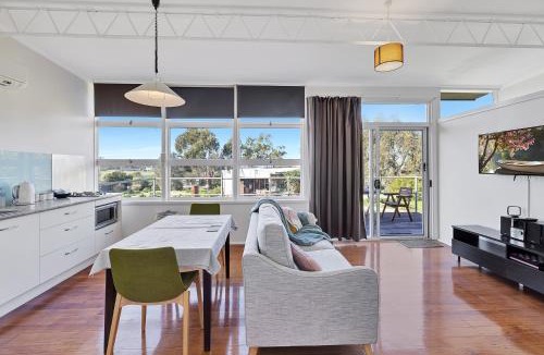 Tower Hill Apartment | Harmony at Tower Hill