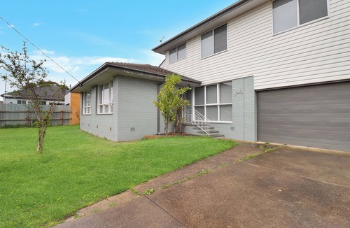 Hamlyn Heights House | Haven At Heights/Holiday or Corporaten