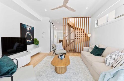 Currumbin House | Haven On Hooper