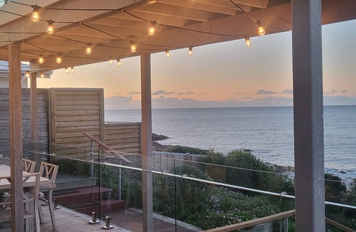 Boat Harbour House | Heathcliff2 - Luxury 2 bedroom Apartment with Ocean Vistas