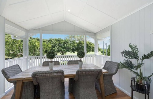 West End House | Heavenly on Harold