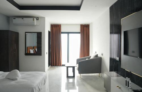 Devanahalli Hotel | Hemagiri Palace