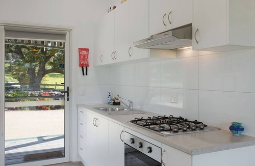 Central Tilba Cabin | Henkley Cottage 3 - Ezekiel