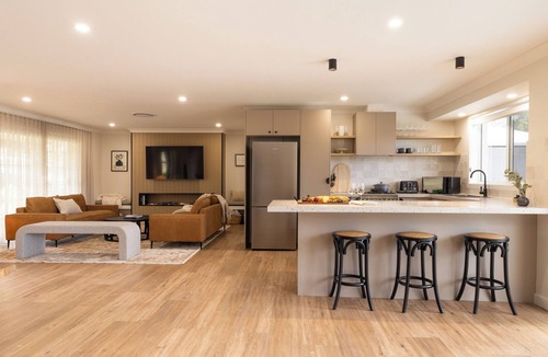 Pokolbin Hotel | Hermitage Lodge