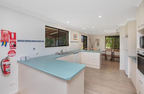Tuncurry House | Hibiscus 8