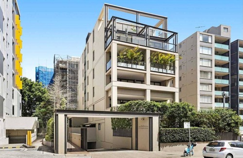 Bondi Junction House | Hidden Gem in heart Of Bondi Junction