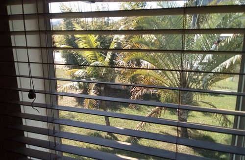 Kuttabul House | High-set Queenslander in Kuttabul - sugarcane & mountain views (pets welcome),