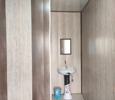 Guptkashi Hotel | Hilans Hotel and Restaurant