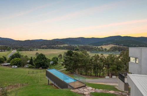 Wangaratta Forward House | Hill View