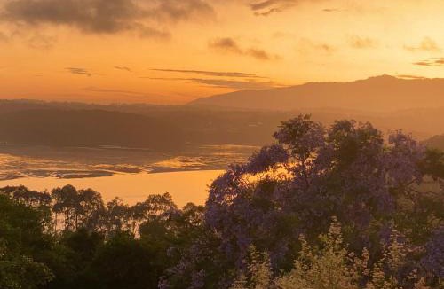 North Narooma House | Hillcrest North Narooma - Panoramic Retreat