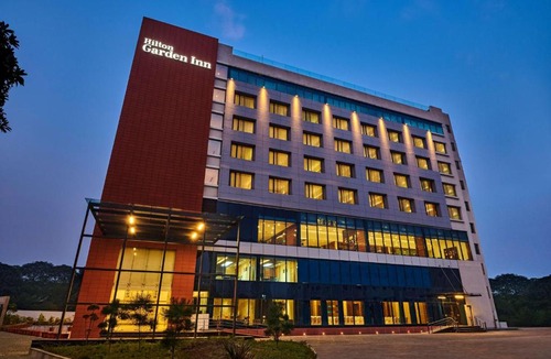Gomti Nagar Hotel | Hilton Garden Inn Lucknow