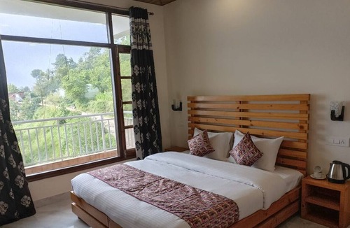 Kasauli Hotel | Him Hilton Luxury Hotel
