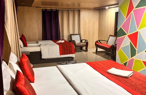 Kaul Hotel | Himalaya View Resort