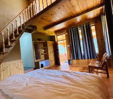 Banjar House | Himalayan Baseraa