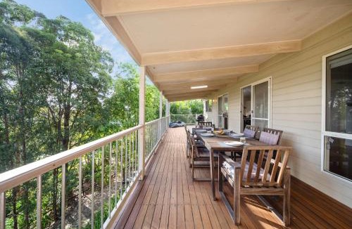 Ninderry House | Hinterland Tranquil Escape with Beautiful Views