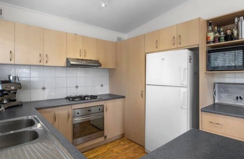 Second Valley House | Holiday Home in Second Valley - pet friendly. Short stroll to the beach