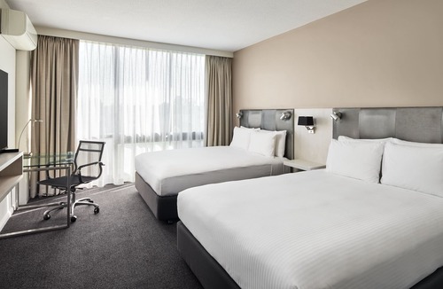 Cabramatta Hotel | Holiday Inn Warwick Farm by IHG