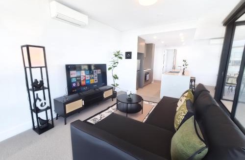 Sydney Olympic Park Apartment | Horizon Suite on the TOP in Olympic Park