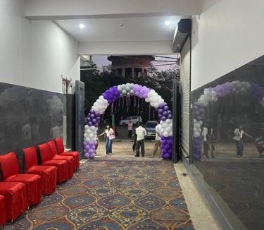 Rishikesh Hotel | Hotal badri palace