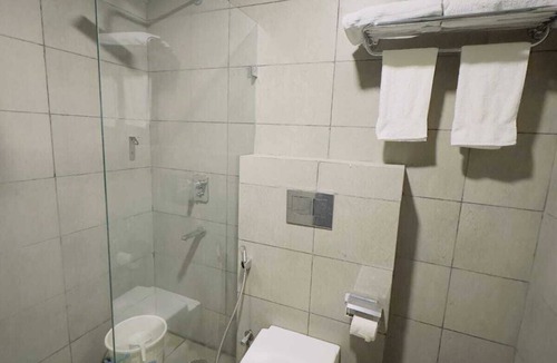 Noida Hotel | Hotel Aarkay Palace