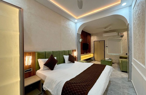 Lanka Hotel | Hotel Ambassador