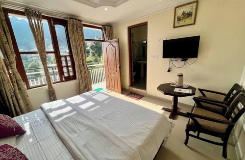 Bhagsu Nag Hotel | Hotel Anuj Regency