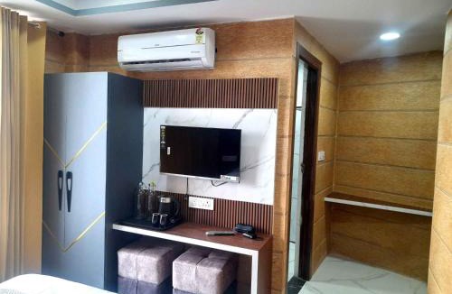 Tapovan Hotel | Hotel Asha Delight